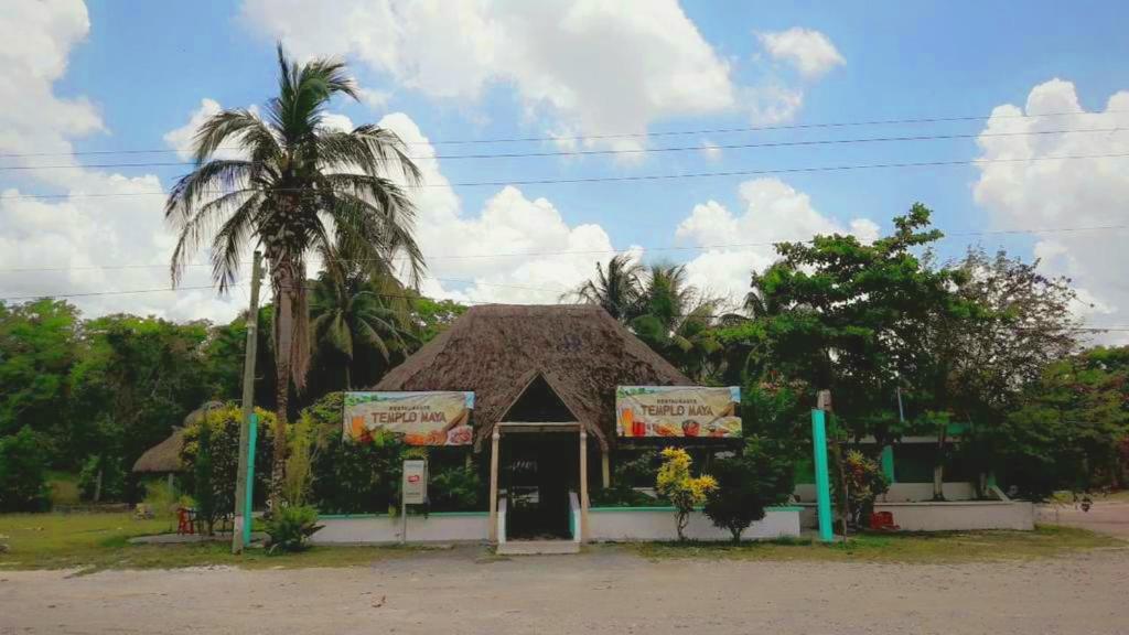 Hotel Templo Maya Xpujil Exterior photo