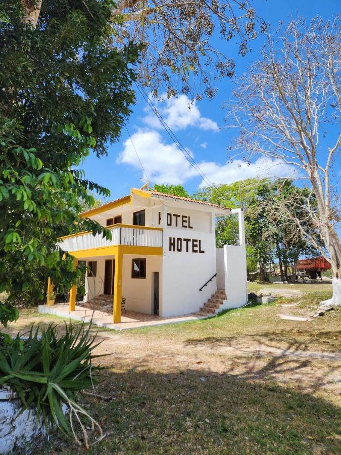 Hotel Templo Maya Xpujil Exterior photo